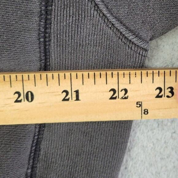 Champion Reverse Weave Crewneck Sweatshirt Mens M Faded Black Sweater Spellout - Picture 7 of 8